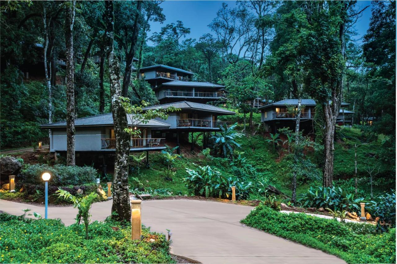Ayatana Coorg Hotel Somvarpet Exterior photo